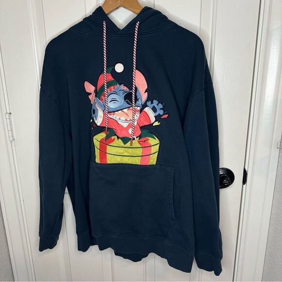 2024 Disney Parks Navy Blue Christmas Stitch Pullover Hoodie Sz XXL Skater Indie - Picture 1 of 6